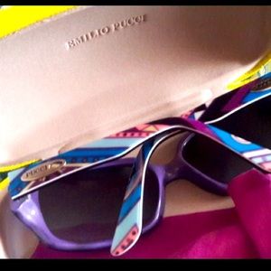 Beautiful Vintage Emilio Pucci Sunglasses.